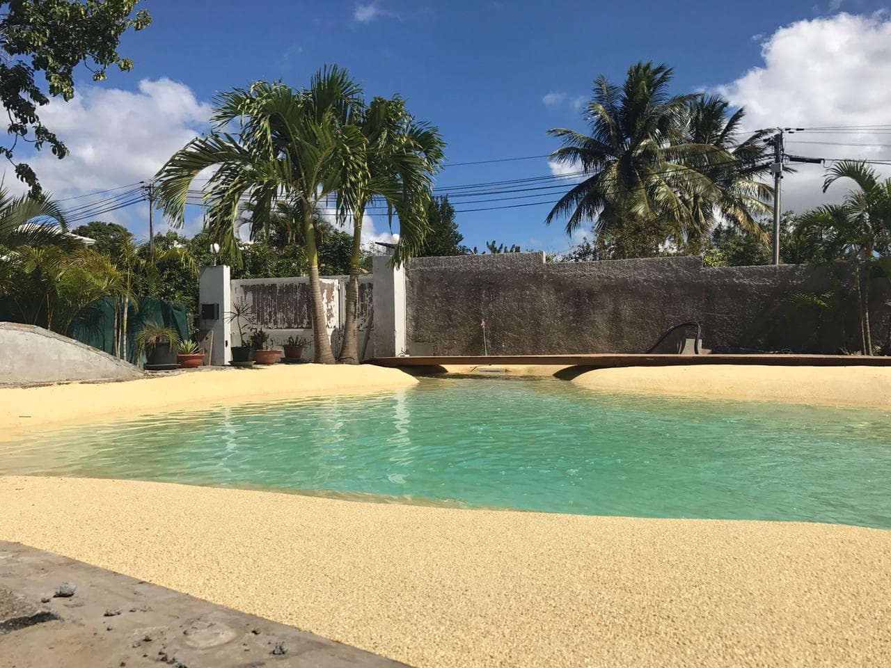 Lagon Rock Garden Pool
